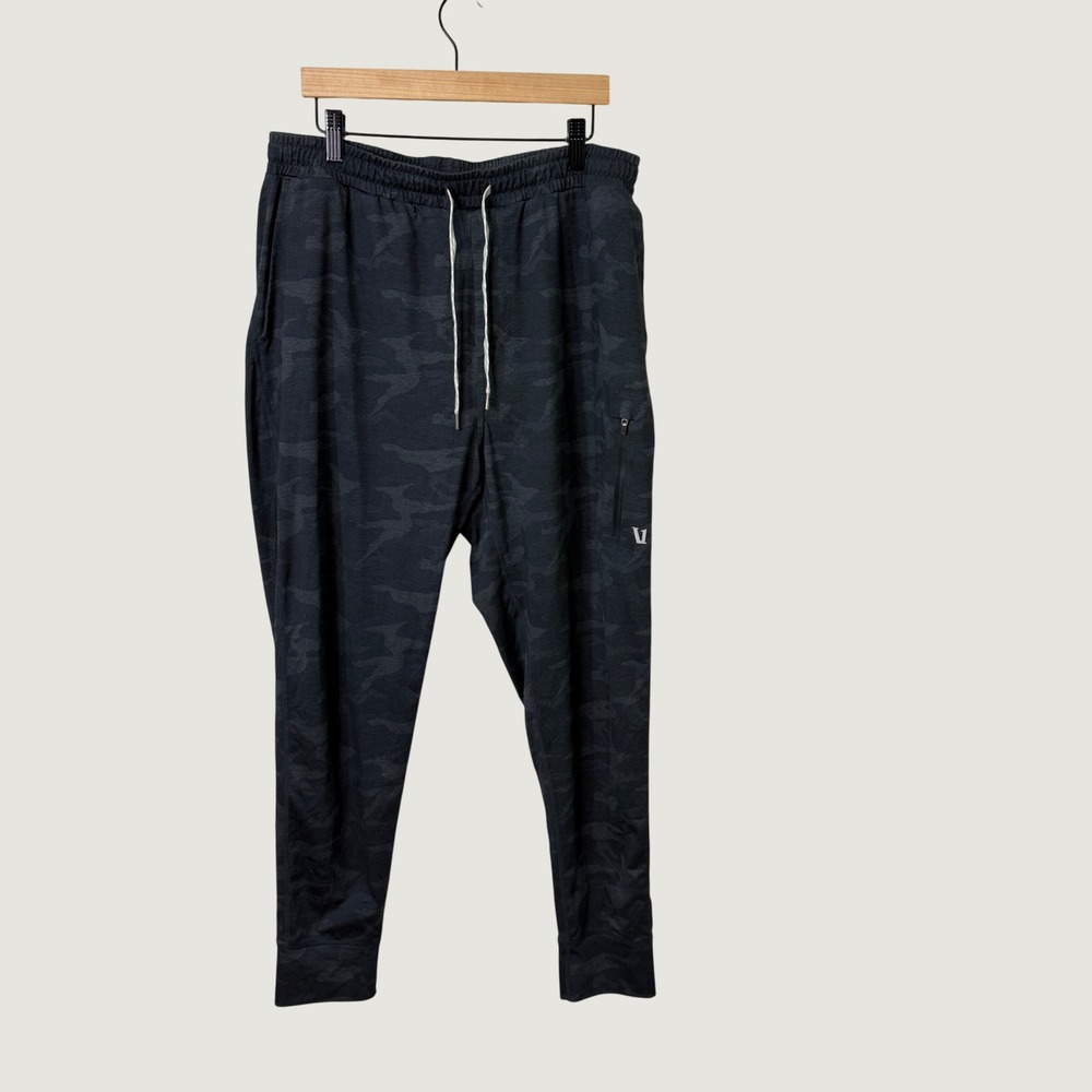 Vuori Ponto Performance Joggers Charcoal Camo Mens Sz L Streetwear Gorpcore V416